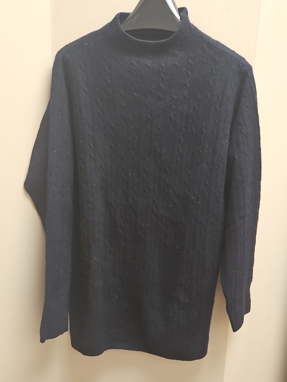 Lord & Taylor Navy CASHMERE Cable Knit Sweater